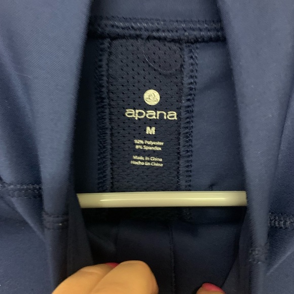 Apana - Picture 1 of 2